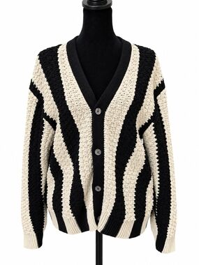PacSun Women’s S Black Cream Striped Chunky Knit Button Cardigan